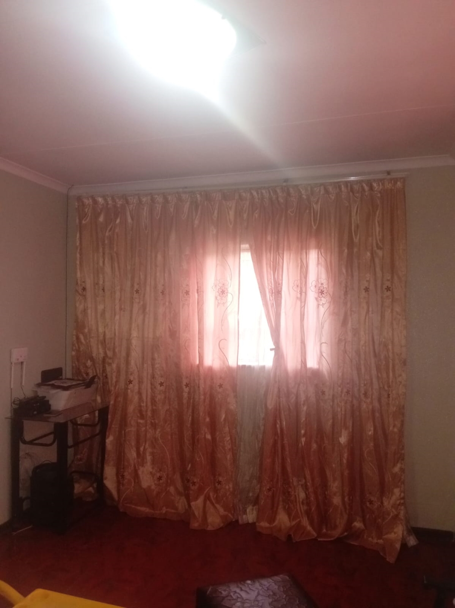 2 Bedroom Property for Sale in Zamdela Free State
